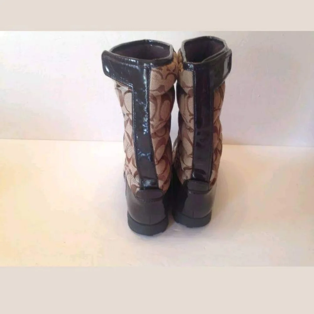 COACH SIG C SNOW BOOTS 7.5